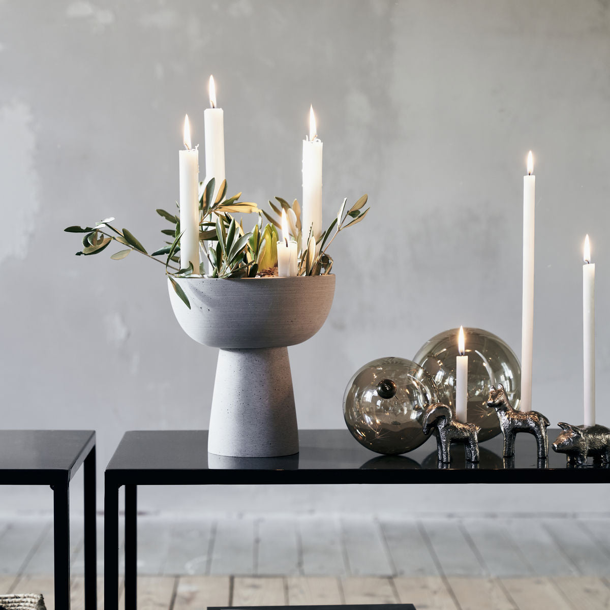 Grey Marb Candle Holder Round