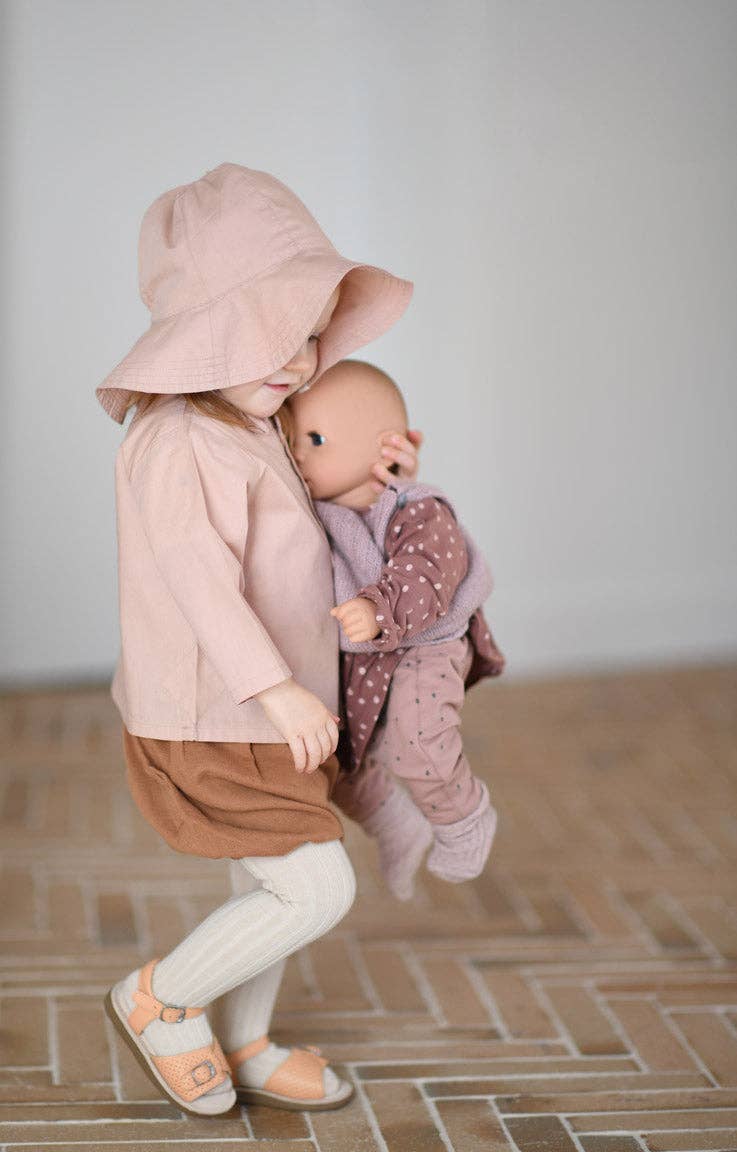 Jona Sunhat Tan (4-24 months)