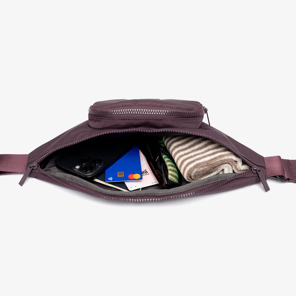 Atlas Crossbody Bag Wine Vandra