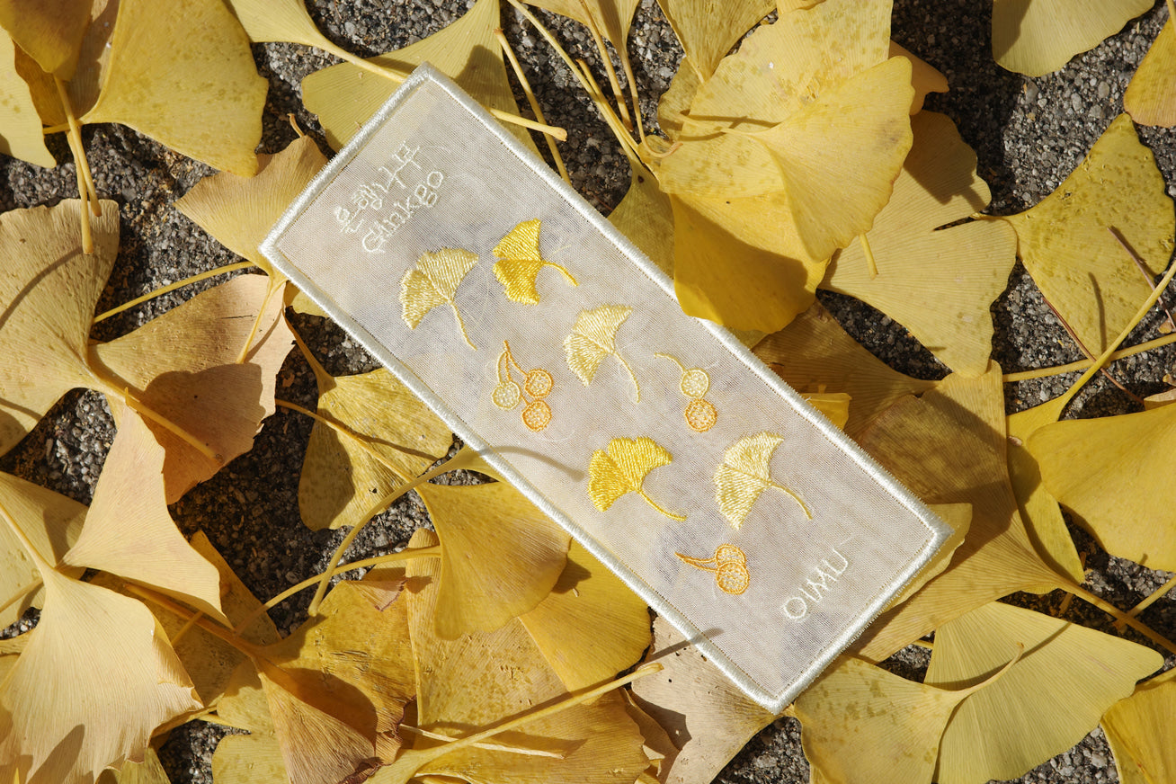 Plant Collecting Bookmark in Ginko