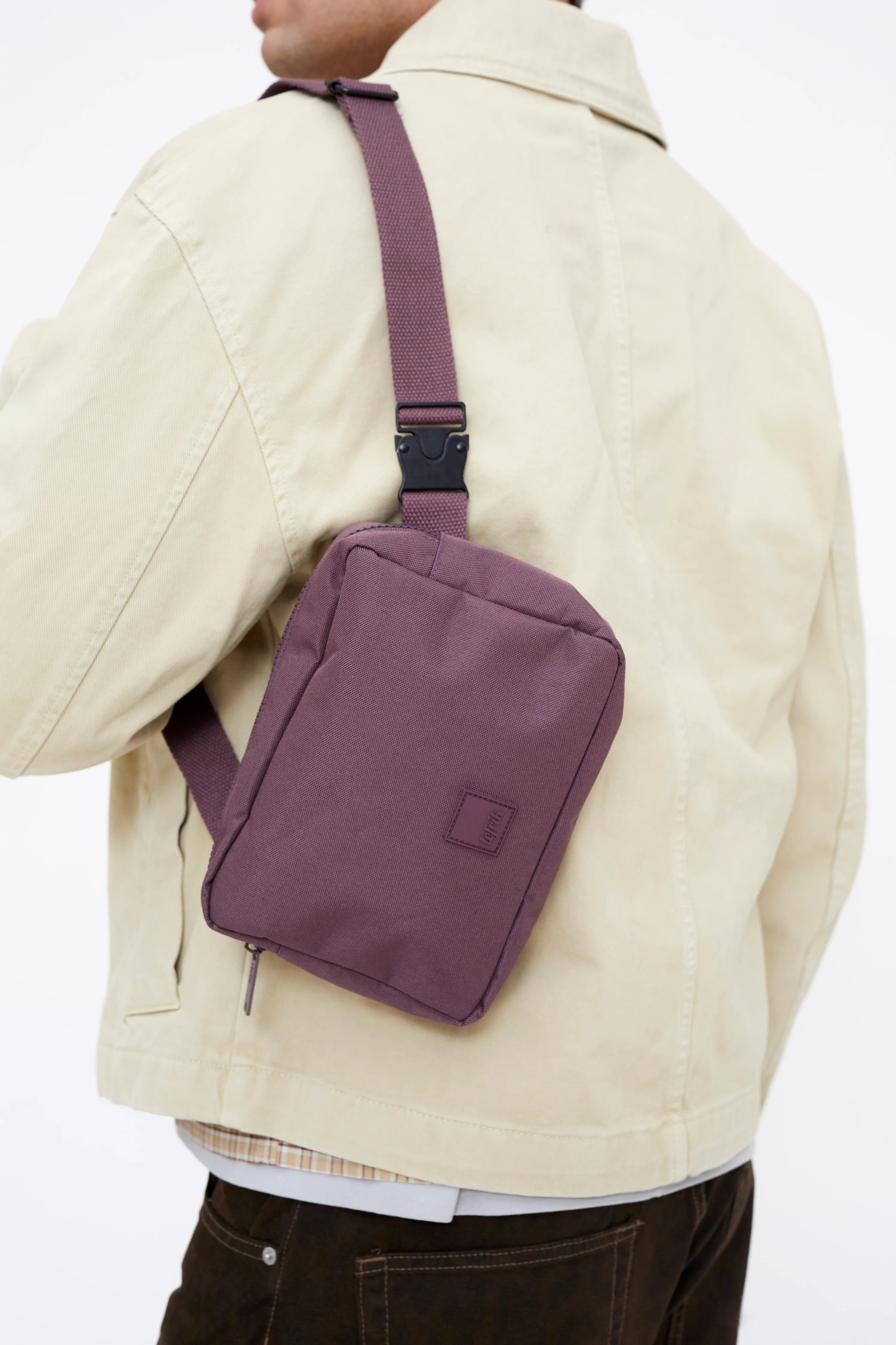 Reef Crossbody Bag Maroon
