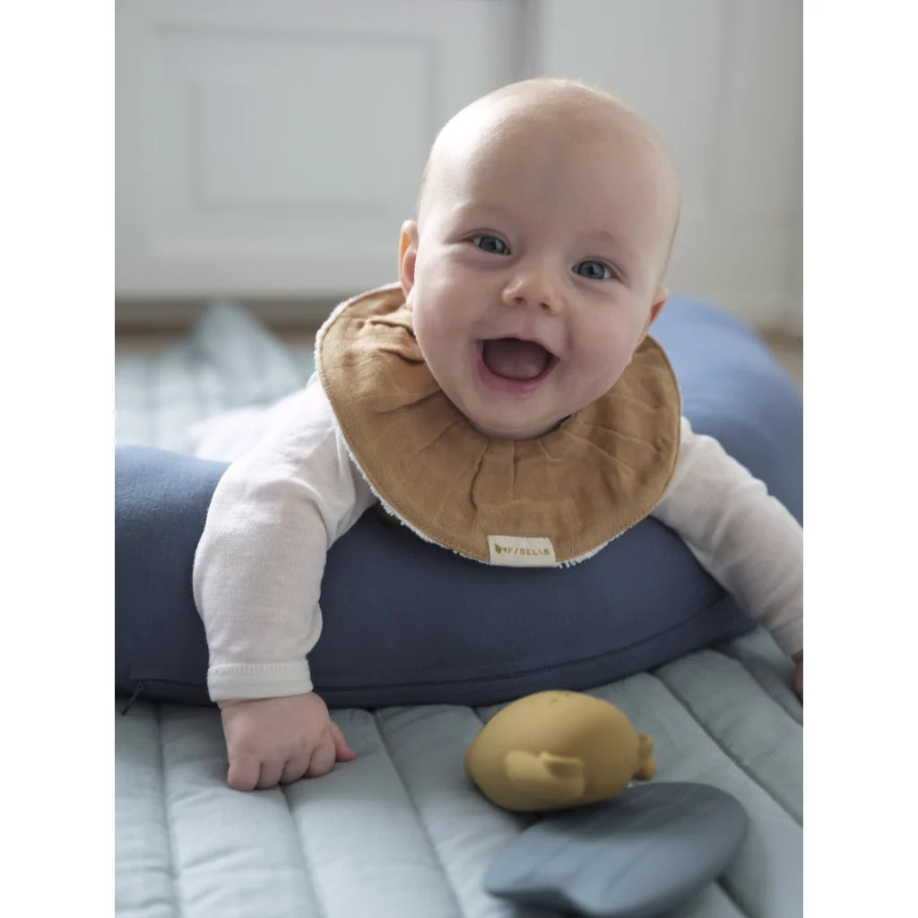 Ruffle Bib Star Dust (Set of 3) – ALKEMI store