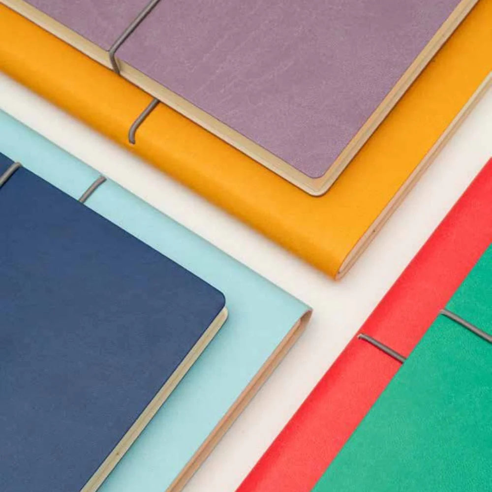 2026 Trends Weekly Vertical Planner A5 Coral