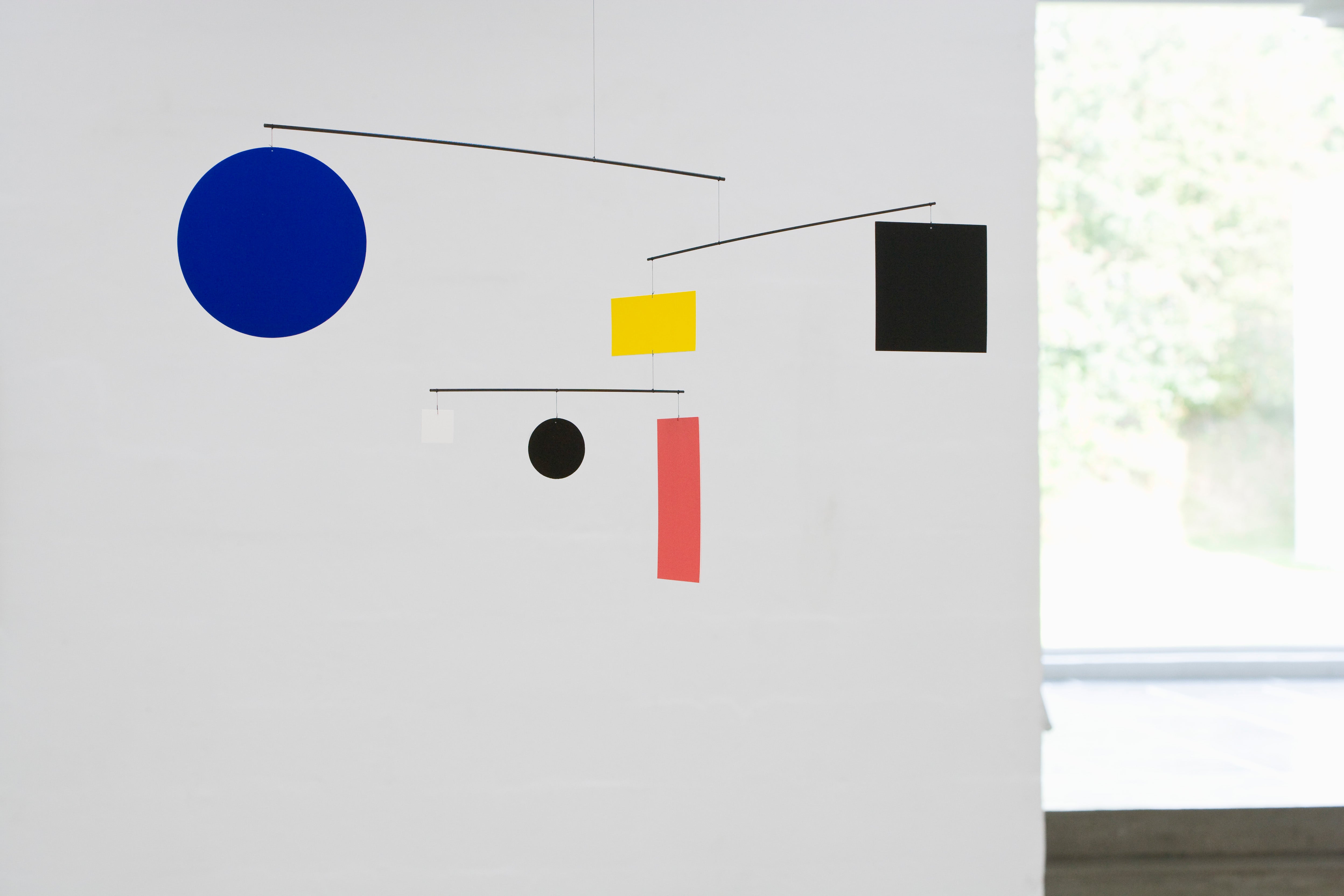 Mondrian (Circle Square / Guggenheim) Mobile