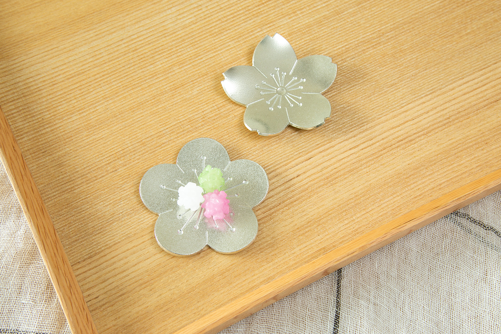 Set of 2 Japanese Flower Shape Mini Tin Tray