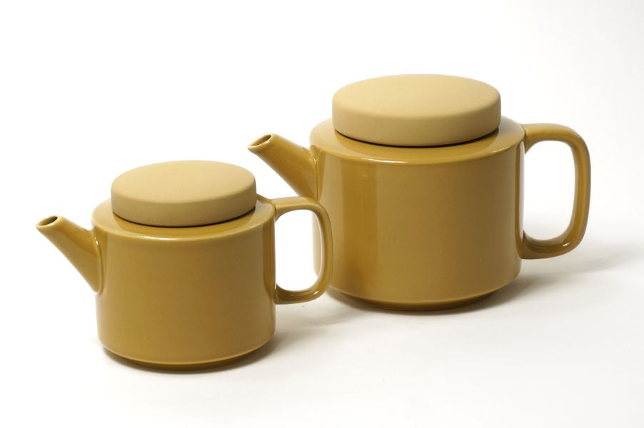 Mustard Teapot with Mat Lid in Large (950ml)