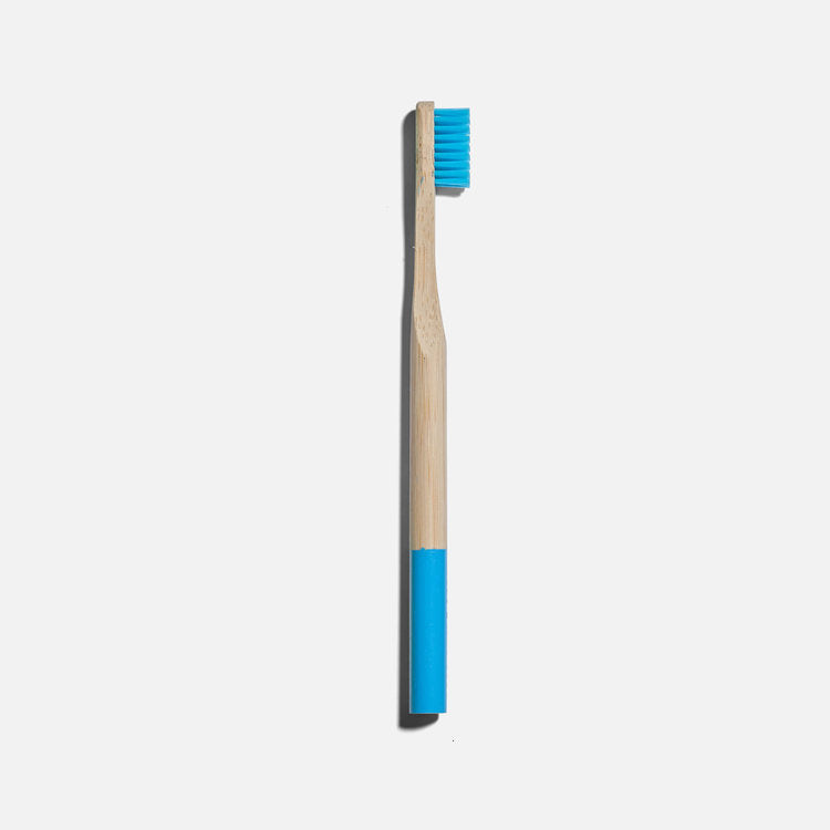 Adult Tooth Brush in Ocean Blue