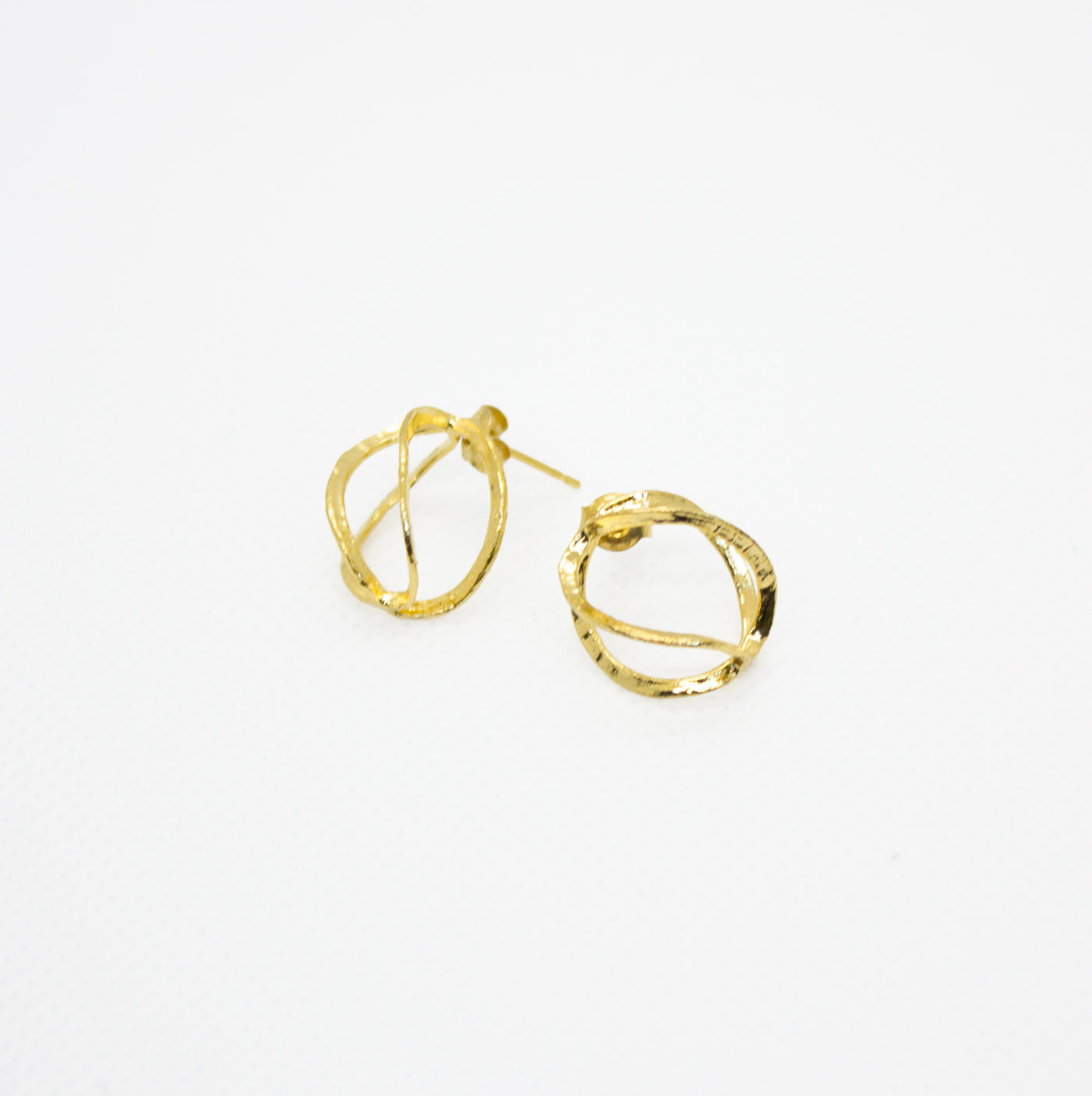 Earrings with Cage Shapes