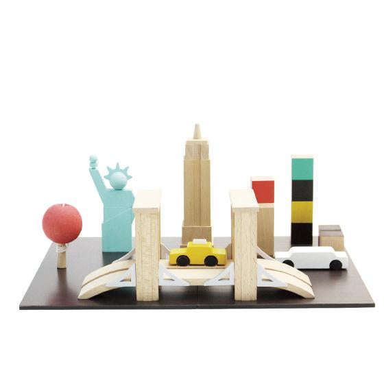 Machi City New York Magnetic Wooden Board